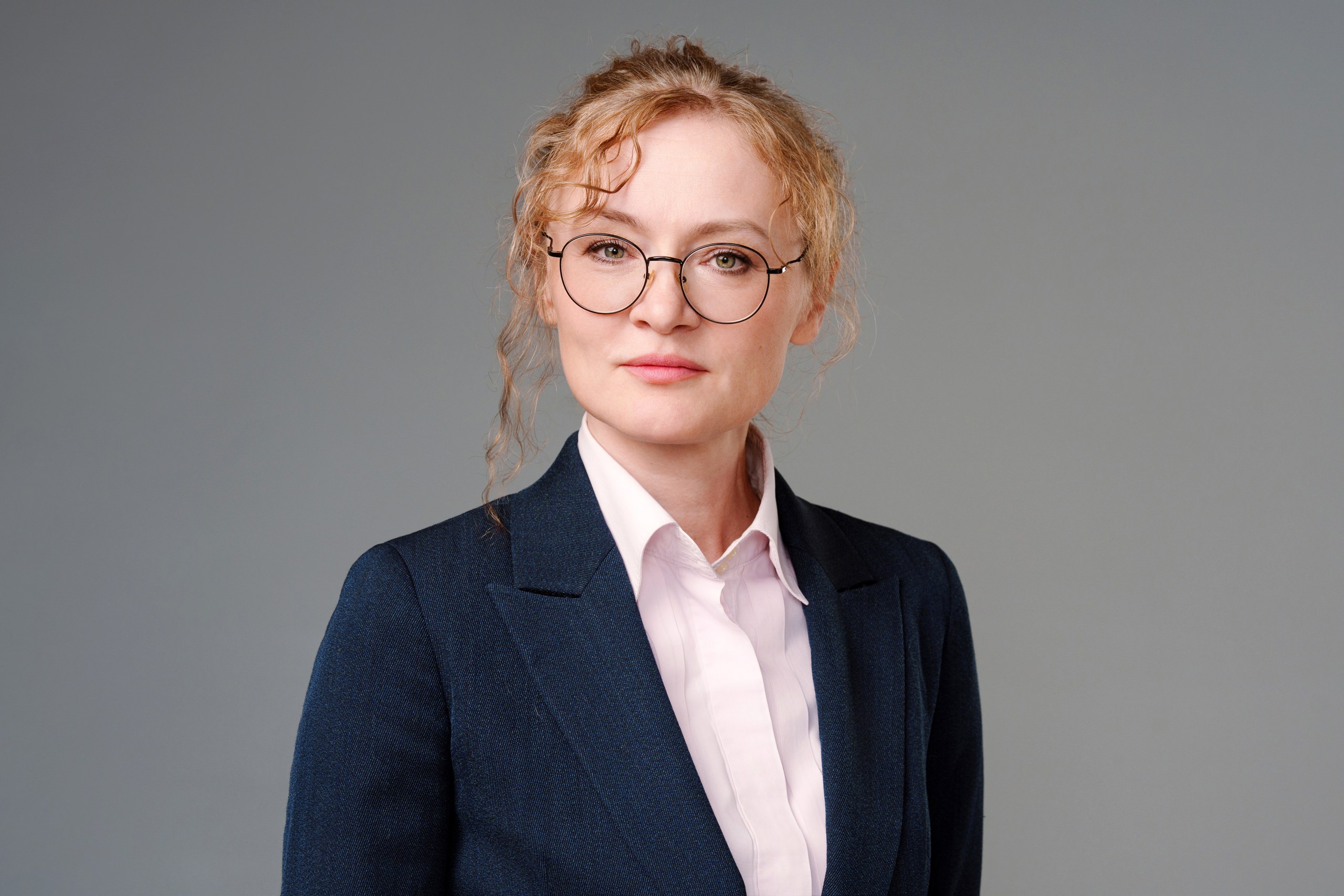 Елена Сарманова