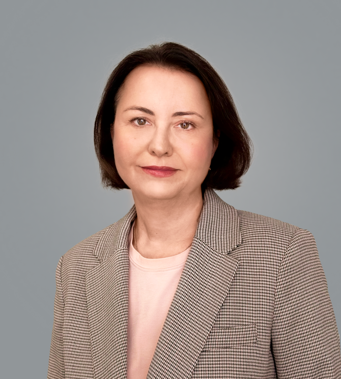 Ксения Дмитриева