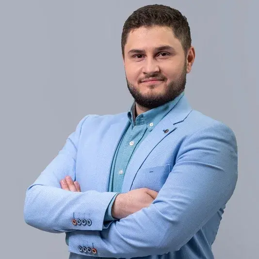 Денис Бильданов