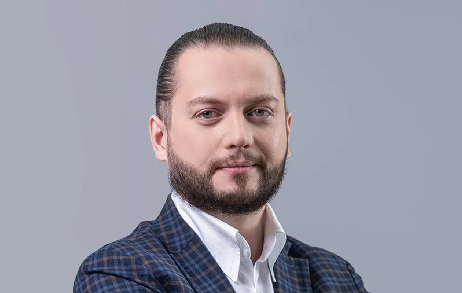 Михаил Кузнецов: «При турбулентности рынка ИТ-компаниям важна скорость принятия решений» Михаил Кузнецов: «При турбулентности рынка ИТ-компаниям важна скорость принятия решений»